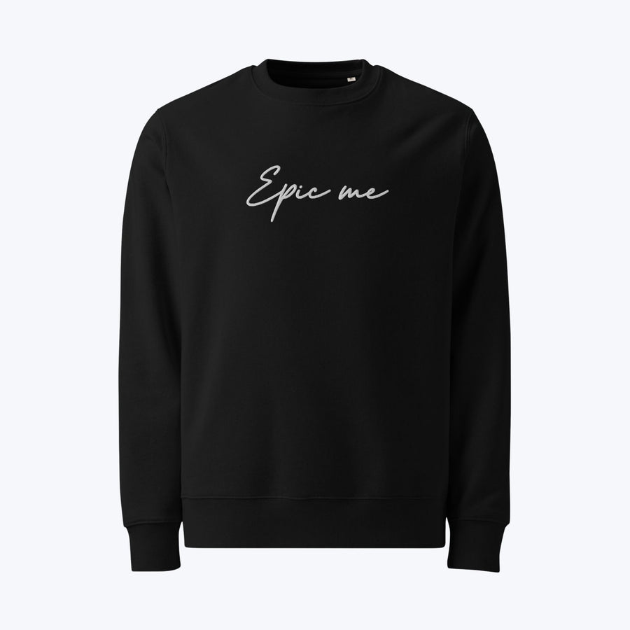 Sudadera sin capucha negra Epic Me bordada en sesión de estudio