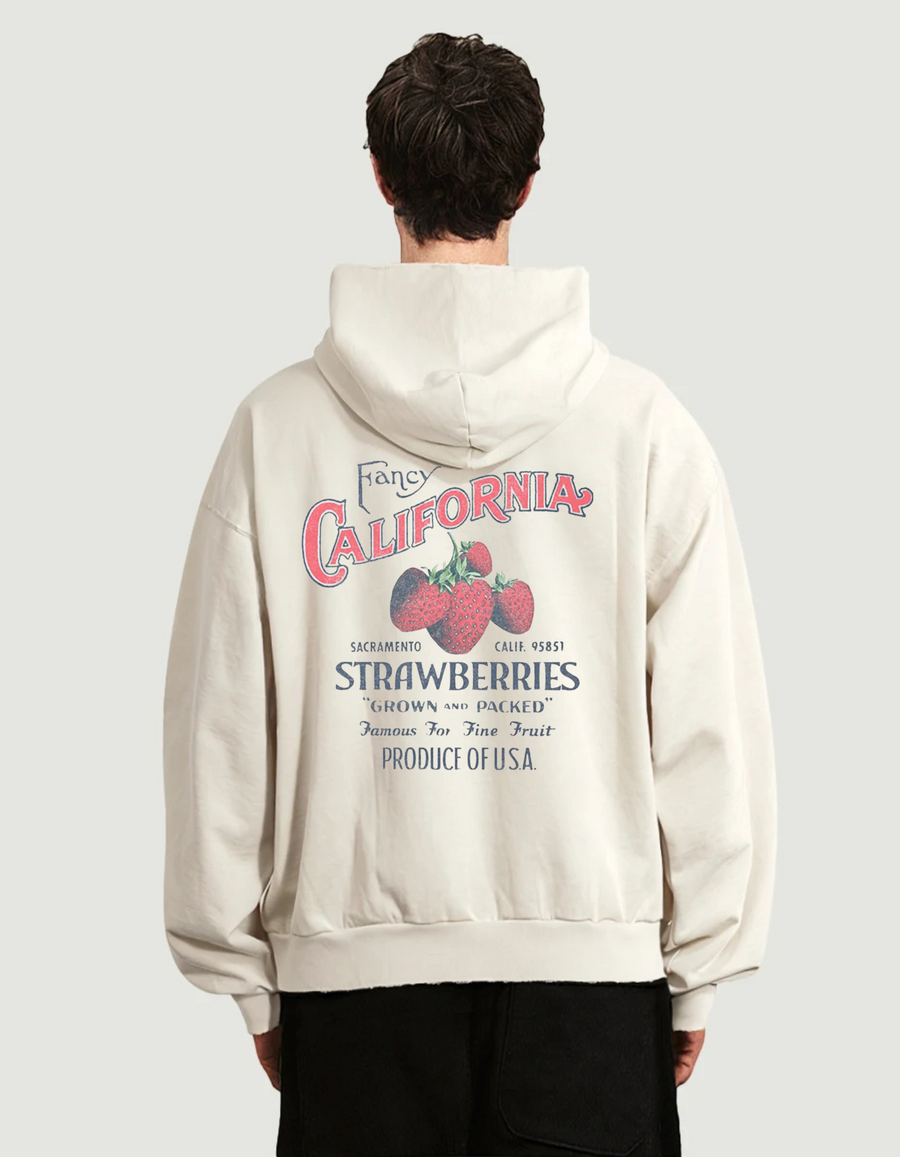 Sudadera vintage con estampado de fresas vista trasera en modelo